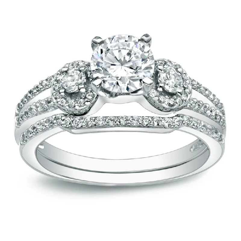 Refreshing Design Auriya Platinum 1 carat TW Round 3-Stone Diamond Engagement Ring Set Refreshing Design Auriya Platinum 1 carat TW Round 3-Stone Diamond Engagement Ring Set