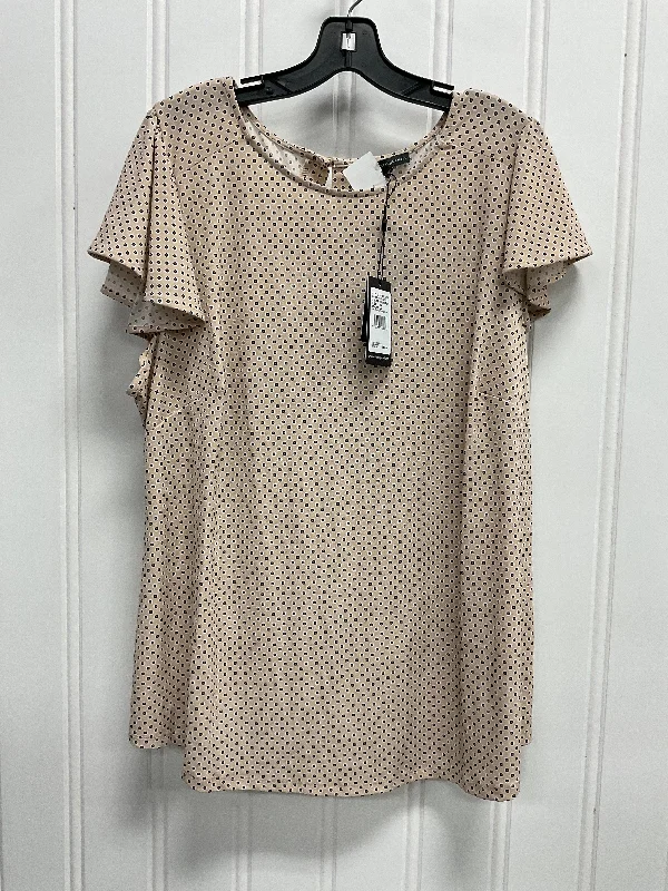 Trendy Comfort Top Short Sleeve By Adrianna Papell In Tan, Size: 2x