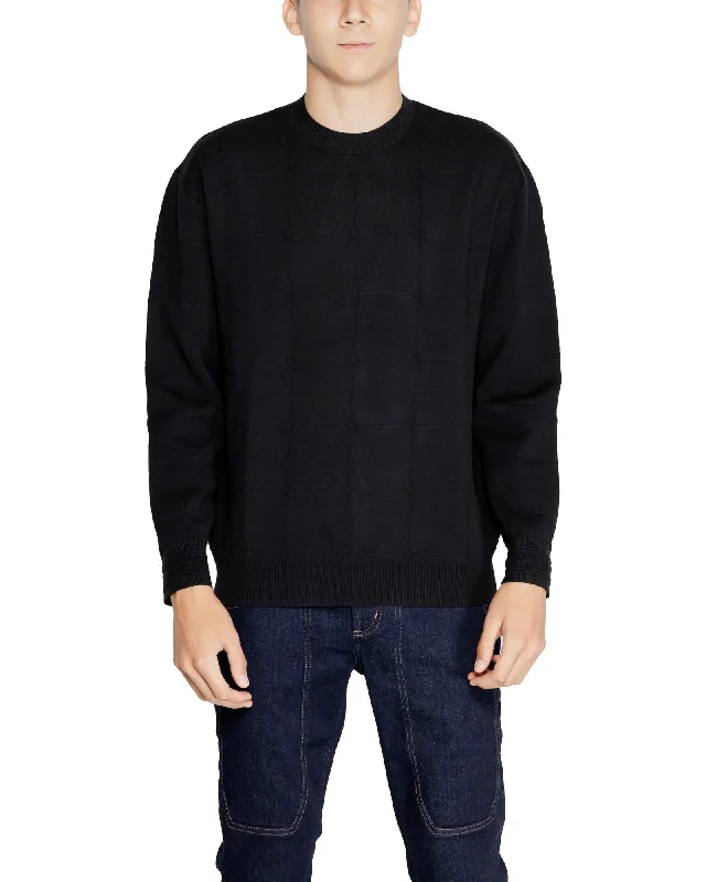 Classic Style Armani Exchange  Men's Geometric Knit Sweater