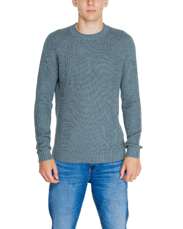 Warm Winter Series Calvin Klein Jeans  Men's Ribbed Crew Neck Sweater