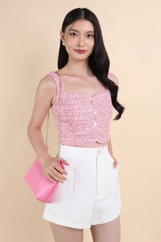 Cute Style GALE CURVE HEM SHORTS IN WHITE