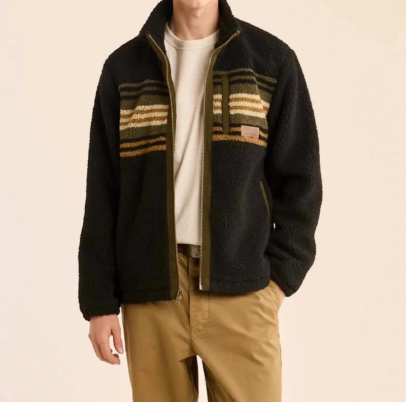Street Cool Tahuya Berber Fleece Jacket In Olive/bronze
