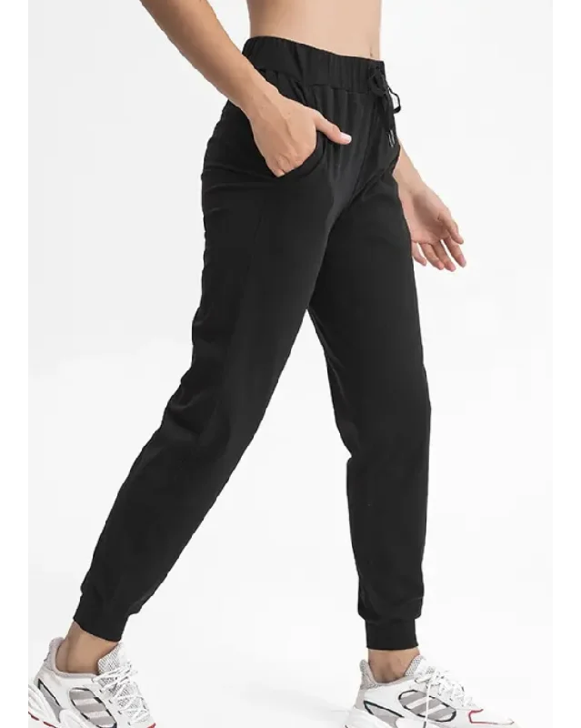 Relaxed Fit Wear Fearless Club Jogger Pants - Black
