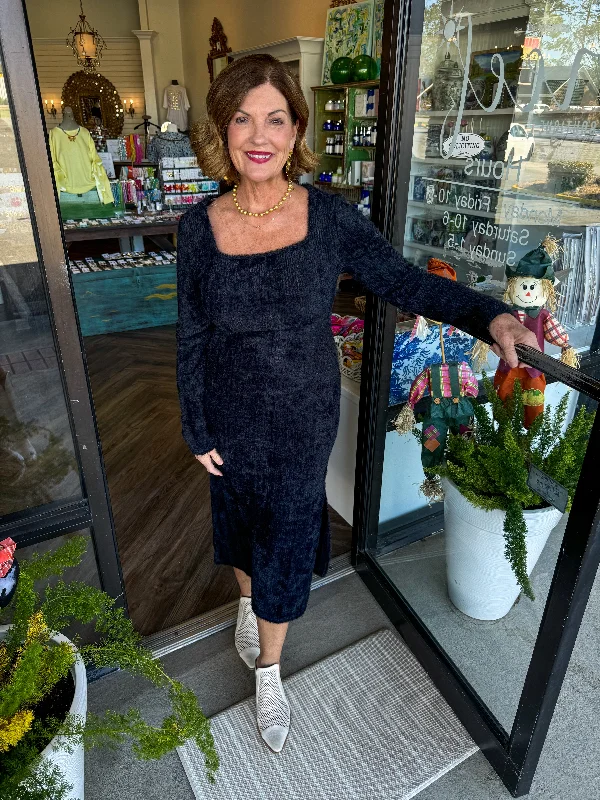 Energy Wear Charleston Dress: Black