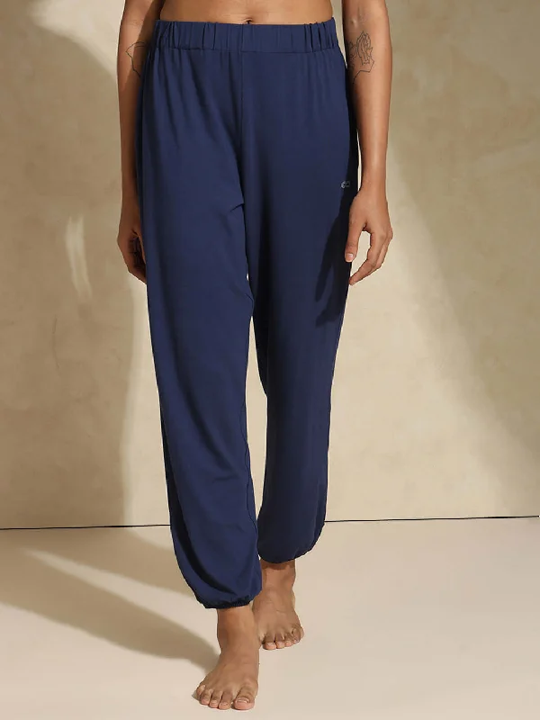 Relaxed Fashion Yogini Stretch Pants Navy