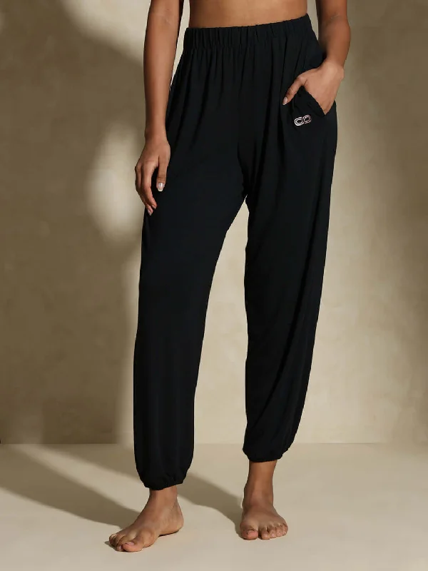 Elegant Wear Yogini Stretch Pants Black