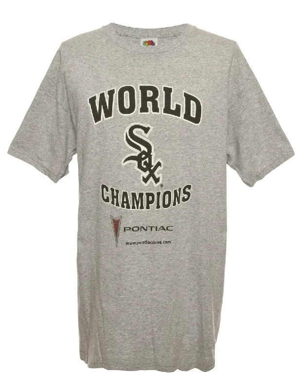 Comfortable And Versatile Grey World Champions Fruit Of The Loom Printed T-shirt - L