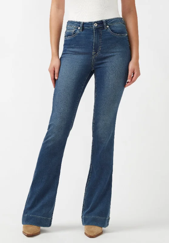 Relaxed Tops Joplin High Rise Flared Women's Jeans in Blue - BL15942