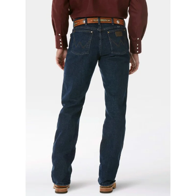 Personalized Outfit Wrangler Men's Midnight Performance Cut Jean