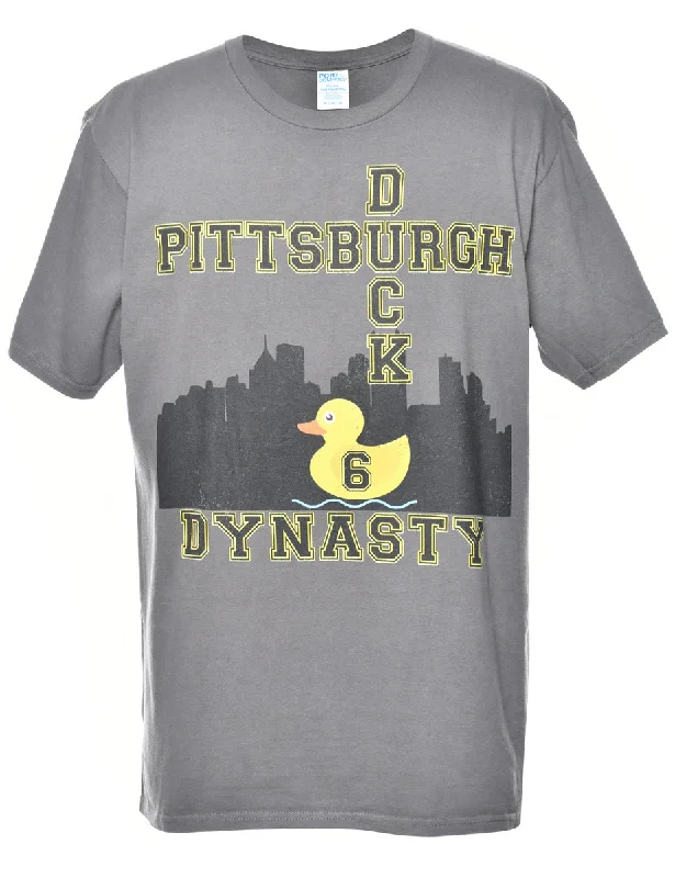 Fresh Comfort Pittsburgh Duck Dynasty Printed T-shirt - M