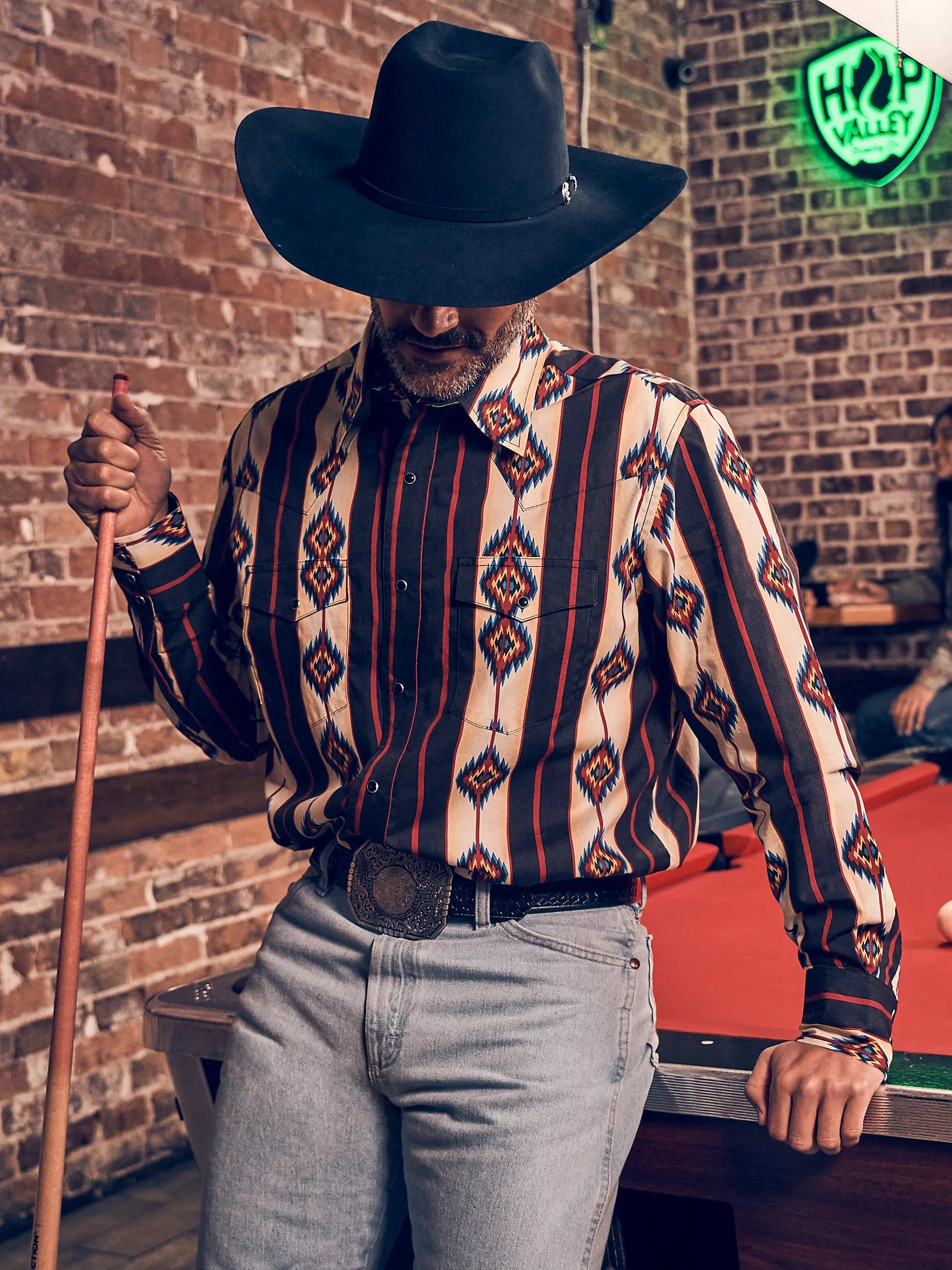 High-end Fabrics Wrangler Checotah Sunset Stripe Long Sleeve Western Snap Printed Shirt