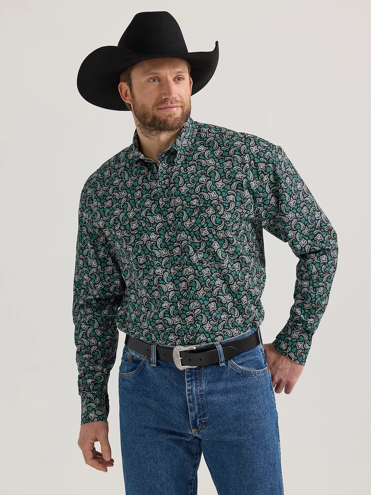 Elegant Comfort Wrangler George Strait Paisley Black Long Sleeve Button Down Two Pocket Shirt
