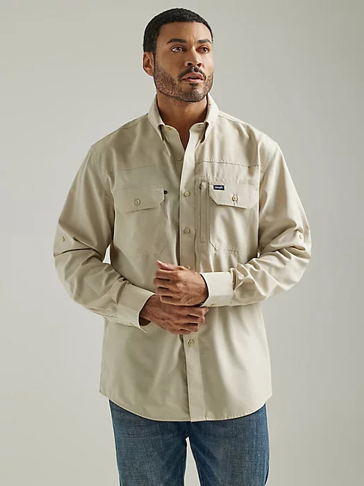 Classic Style WRANGLER PERFORMANCE BUTTON FRONT LONG SLEEVE SOLID SHIRT IN OVERCAST