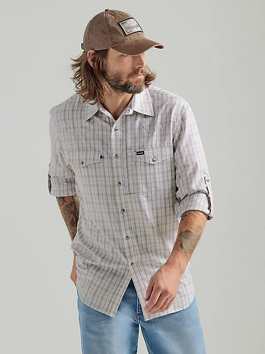 Exquisite Fabrics WRANGLER PERFORMANCE SNAP LONG SLEEVE PLAID SHIRT IN TAN PLAID