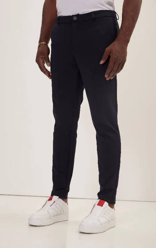 Comfortable And Simple Tapered No-Wrinkle Tech Pants - Navy