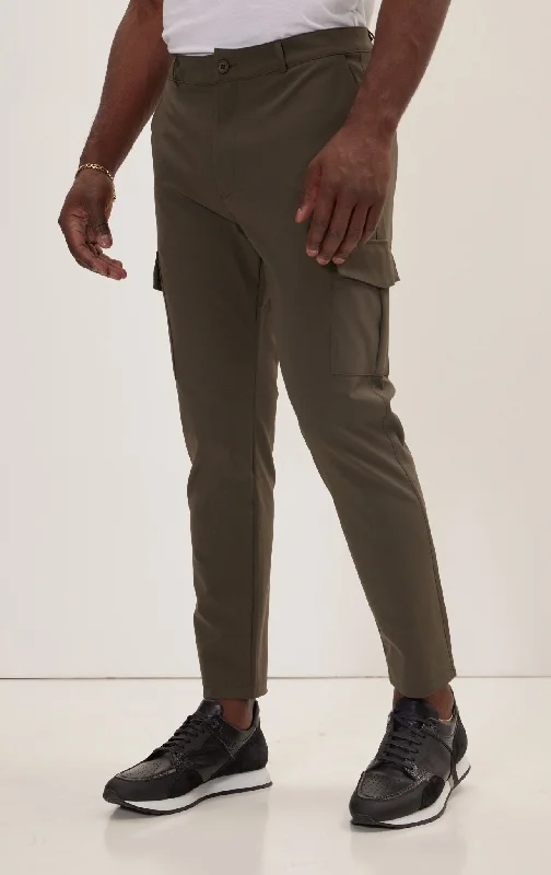Elegant And Elegant Tapered No-Wrinkle Utility Pants - Khaki