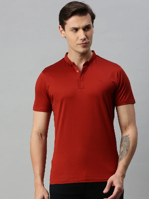 Must-have For Fashion Men Maroon Smart Fit Mandarin Collar T-shirt MM7
