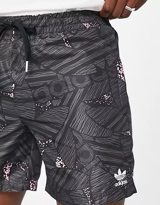 Casual Ease Adidas originals Shorts