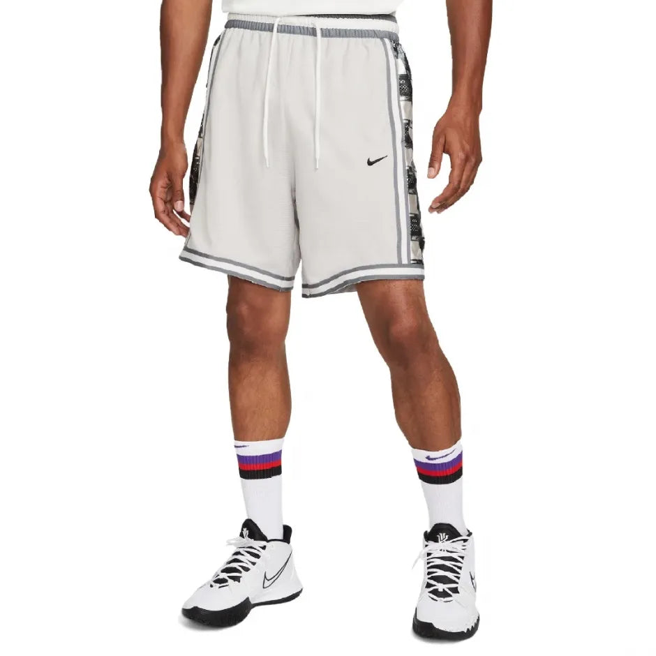 Comfortable And Simple Men's Nike Dri-FIT DNA 10-Inch Basketball Shorts