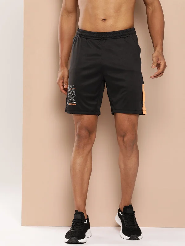 Design Must-have Next Mile Shorts